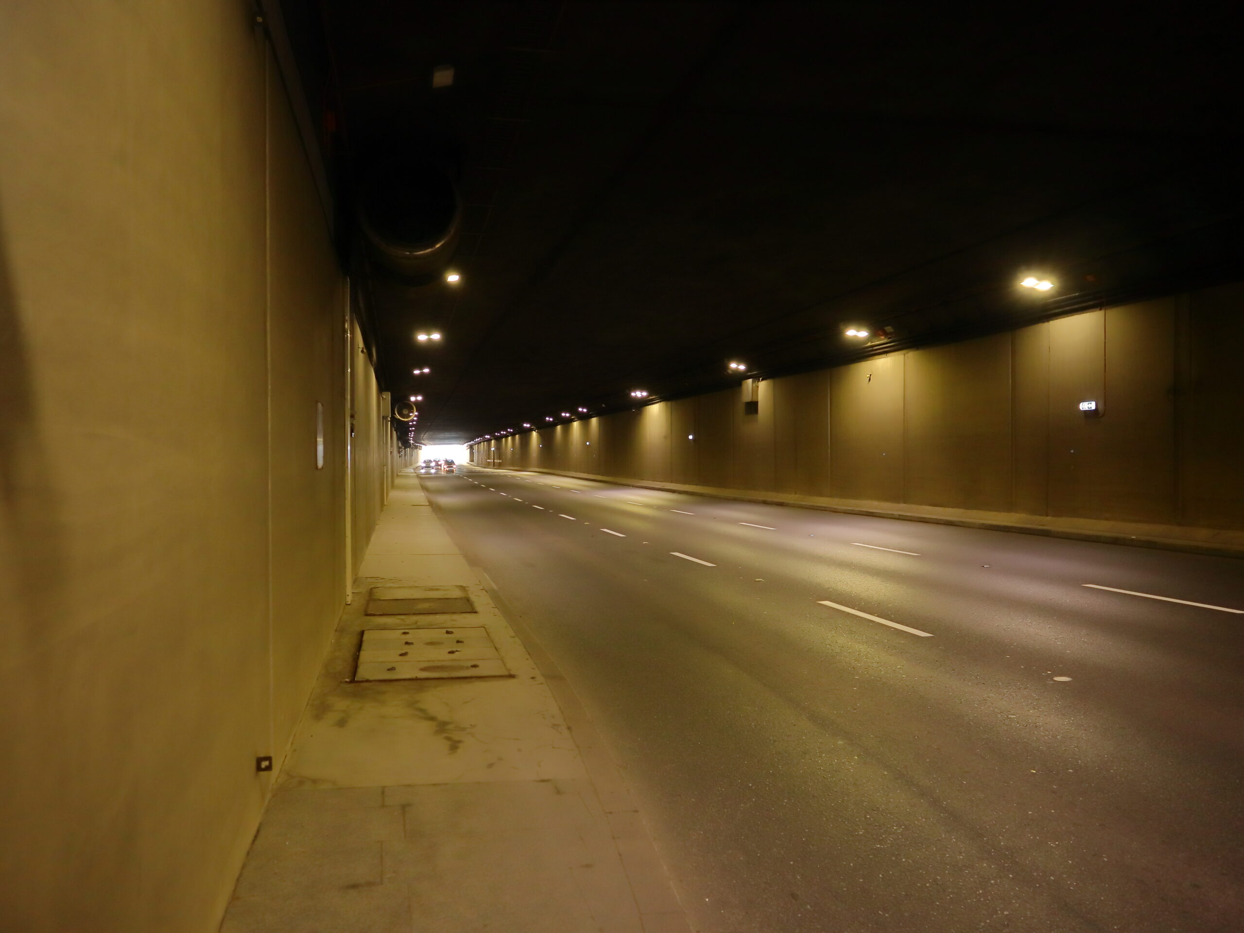 Tunel Wisłostrady w Warszawie